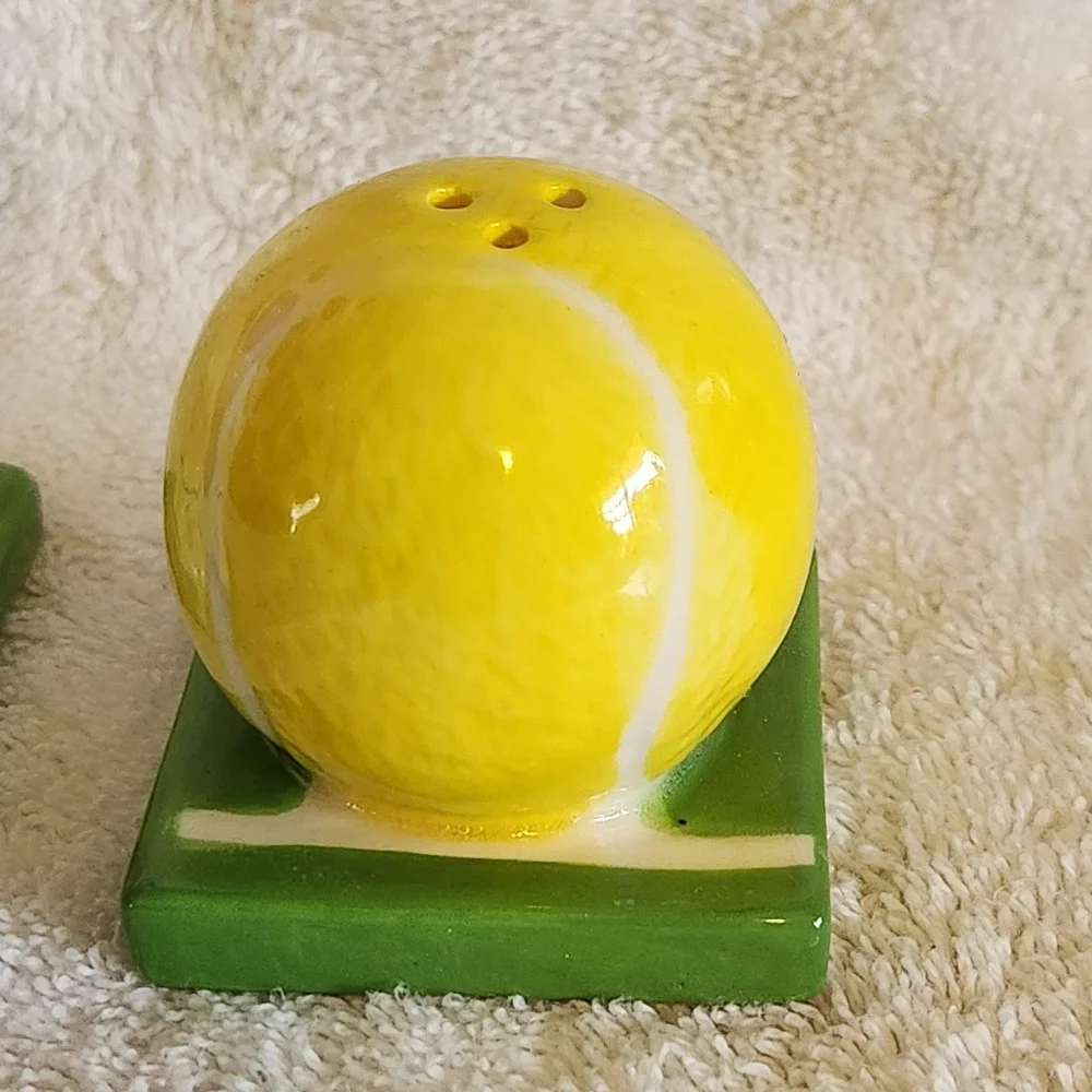Vintage OCI Omnibus Ceramic Tennis Player and Ball Salt and Pepper Shaker Set